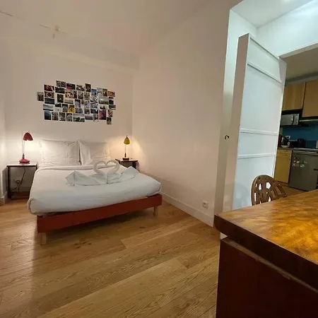 Lovelyappartement-saint-germain-despres-seineriver *