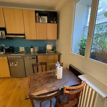 Lovelyappartement-saint-germain-despres-seineriver * Paris